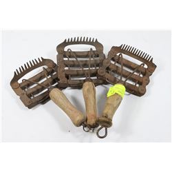 3 VINTAGE CURRY COMBS - ( FOR HORSES )