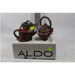 CHINESE YIXING ZISHA TEAPOTS