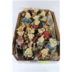 FLAT W/ BEAR FIGURINE COLLECTION