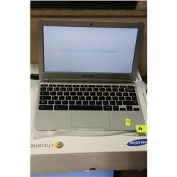SAMSUNG CHROMEBOOK W/ GOOGLE CHROME OS IN BOX