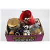 Image 1 : ESTATE BOX OF SMALL TRINKETS AND ORNAMENTS
