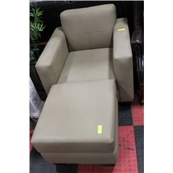 LIGHT BROWN LEATHER CHAIR W/LEATHER