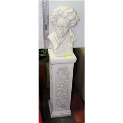 PEDESTAL BASE WITH BEETHOVEN BUST