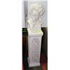 Image 1 : PEDESTAL BASE WITH BEETHOVEN BUST