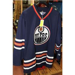 OFFICIAL OILERS HOCKEY JERSEY - SIZE LARGE