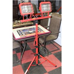 COMMERCIAL ELECTRIC DOUBLE HALOGEN LIGHT