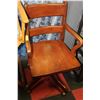 Image 1 : WOODEN VINTAGE OFFICE CHAIR