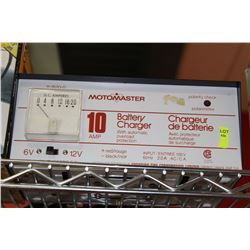 MOTOMASTER 10 AMP BATTERY CHARGER