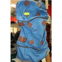 VINTAGE BACK PACK BAG