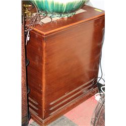 VINTAGE WOODEN LESLIE ORGAN SPEAKER