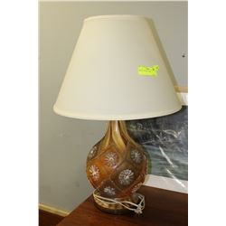 BROWN CERAMIC LAMP
