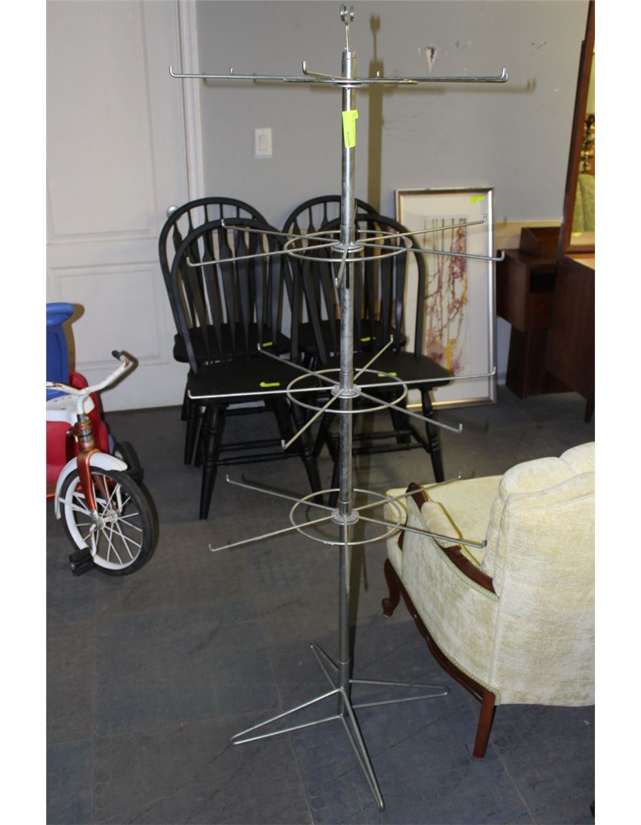 ROTATING DISPLAY RACK