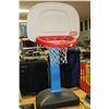 Image 1 : LITTLE TYKES BASKETBALL NET
