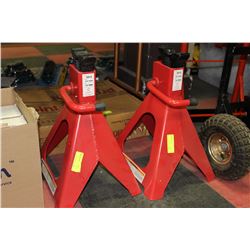 PAIR OF HEAVY DUTY 12 TON JACK STANDS