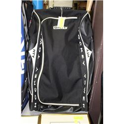 MEDIUM BLACK GRIT HOCKEY BAG ON WHEELS