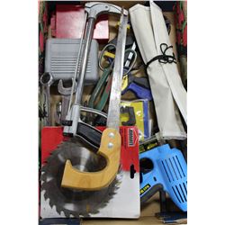 FLAT OF ASSORTED TOOLS