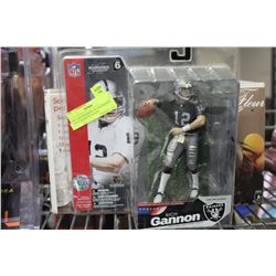 ORLANDO RAIDERS QUARTERBACK "RICH GANNON" FIGURE
