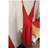 Image 1 : JOHNATHAN MARTIN RED BRIDESMAID DRESS