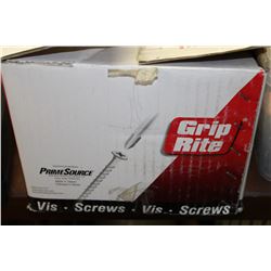 HALF CASE OF 1 1/2" SCREWS