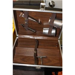 CAMPING/HUNTING ACCESSORY SET INCLUDES - TWO METAL