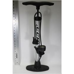 CCM BIKE PUMP & GUAGE