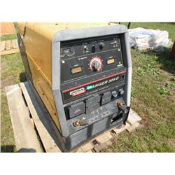 Lincoln Ranger 305G electric welder