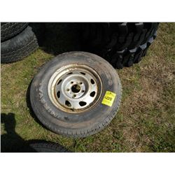 Loredo trailer spare on rim