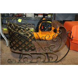 METAL AND WICKER SLEIGH