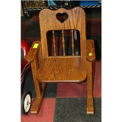 CHILDRENS WOOD HEART ROCKING CHAIR