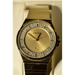 Seiko Cubic Zirconia Quartz Men’s Watch