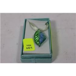 MURANO GLASS LEAF PENDANT