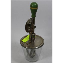 1920s GLASS MEASURING CUP WITH HAND BEATER