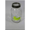 Image 1 : OLD MASON JAR & PYREX DISH