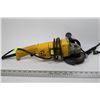 Image 1 : DEWALT DW831 5" ANGLE GRINDER