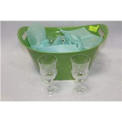 GREEN HANDLED TUB WITH CRYSTAL GLASSES/ GOLD TRIM