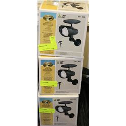 HAMPTON BAY SOLAR LED SPOTLIGHT WITH SENSOR X3