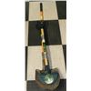 Image 1 : 2 SHOVELS & AN EDGER