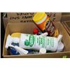 Image 1 : BOX OF CLEANING PRODUCTS