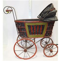 WOOD & METAL DECORATIVE CARRIAGE