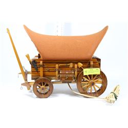 VINTAGE COVERED WAGON LIGHT VERY UNIQUE "WORKS"