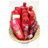 Image 1 : WOVEN BASKET WITH 4 GARNIER FRUCTIS SHAMPOO &