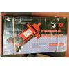 Image 1 : NEW 3 TON HYDROLIC FLOOR JACK