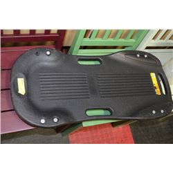 PLASTIC MECHANICS CREEPER