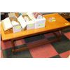 Image 1 : WOODEN COFFEE TABLE