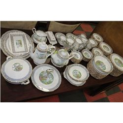 VINTAGE 152 PIECE ROYAL ALBERT "SILVER