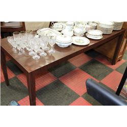 BROWN LONG CONFERENCE STYLE TABLE