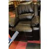 Image 1 : BLACK LEATHERETTE RECLINING CHAIR