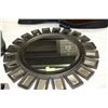 Image 1 : DECORATIVE ROUND MIRROR