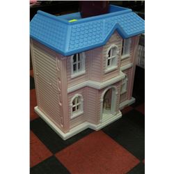 LITTLE TYKES DOLL HOUSE