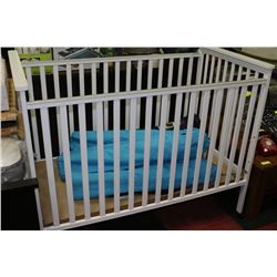 WHITE CRIB - 55" X 29"